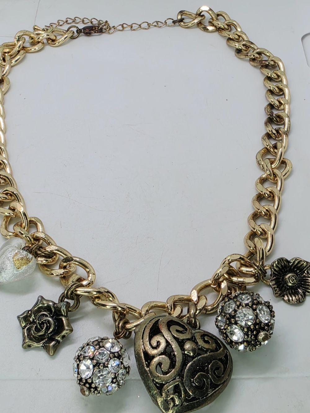 Vintage Curb Chain Gold Tone 90s Y2K Puffy Heart Flower Charm Necklace Layering